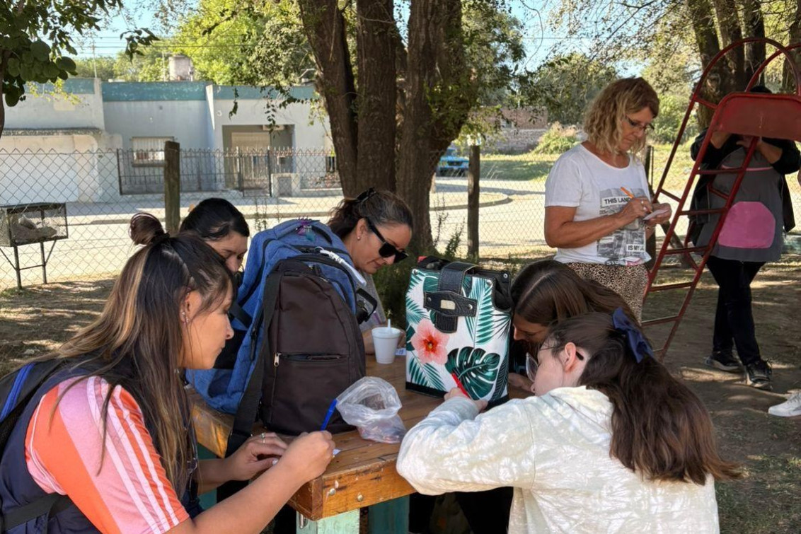  Capacitadores provinciales brindaron un taller de juego en el CIC Crearte