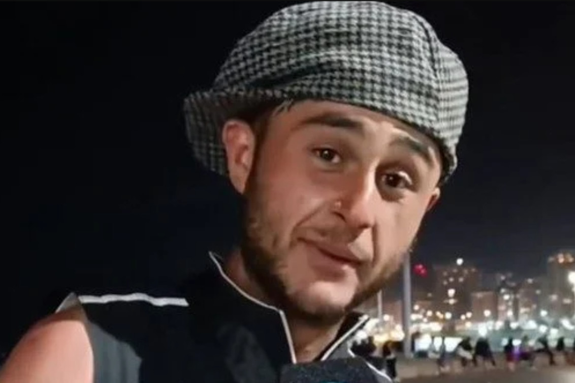  Su familia bahiense lo buscaba  y apareció dando una nota en un móvil en Mar del Plata