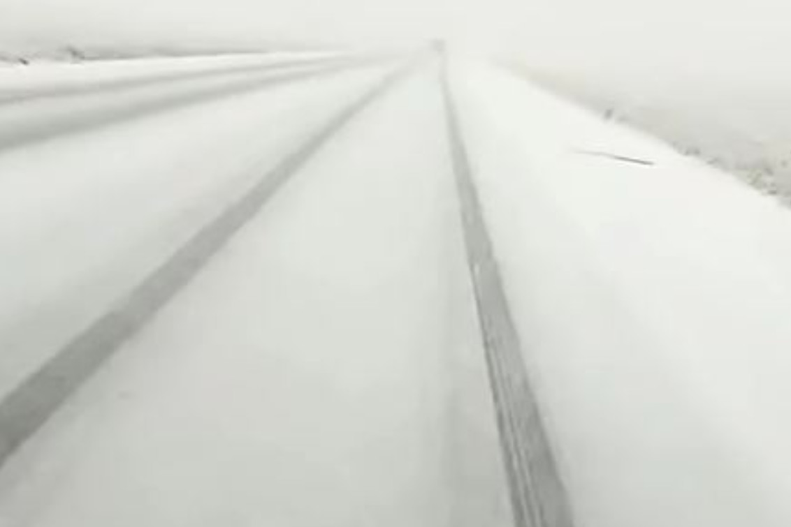 Cortan varias rutas de la zona por presencia de nieve