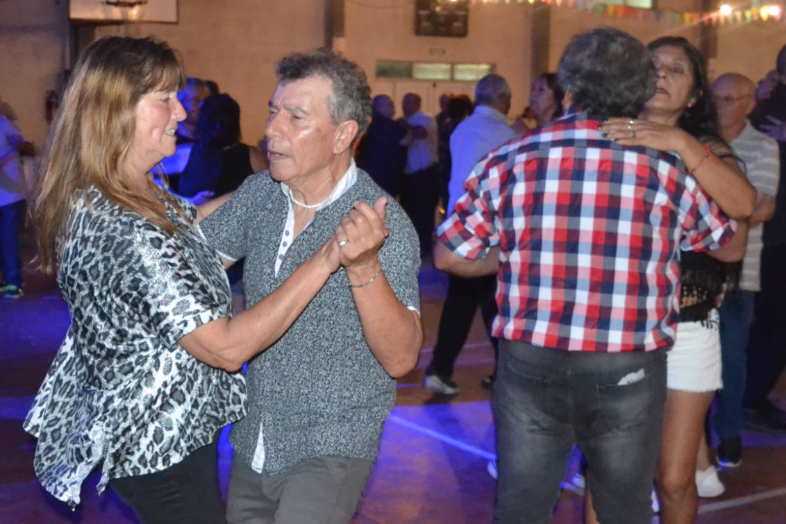 A puro baile, Independiente despidió el año con una gran convocatoria