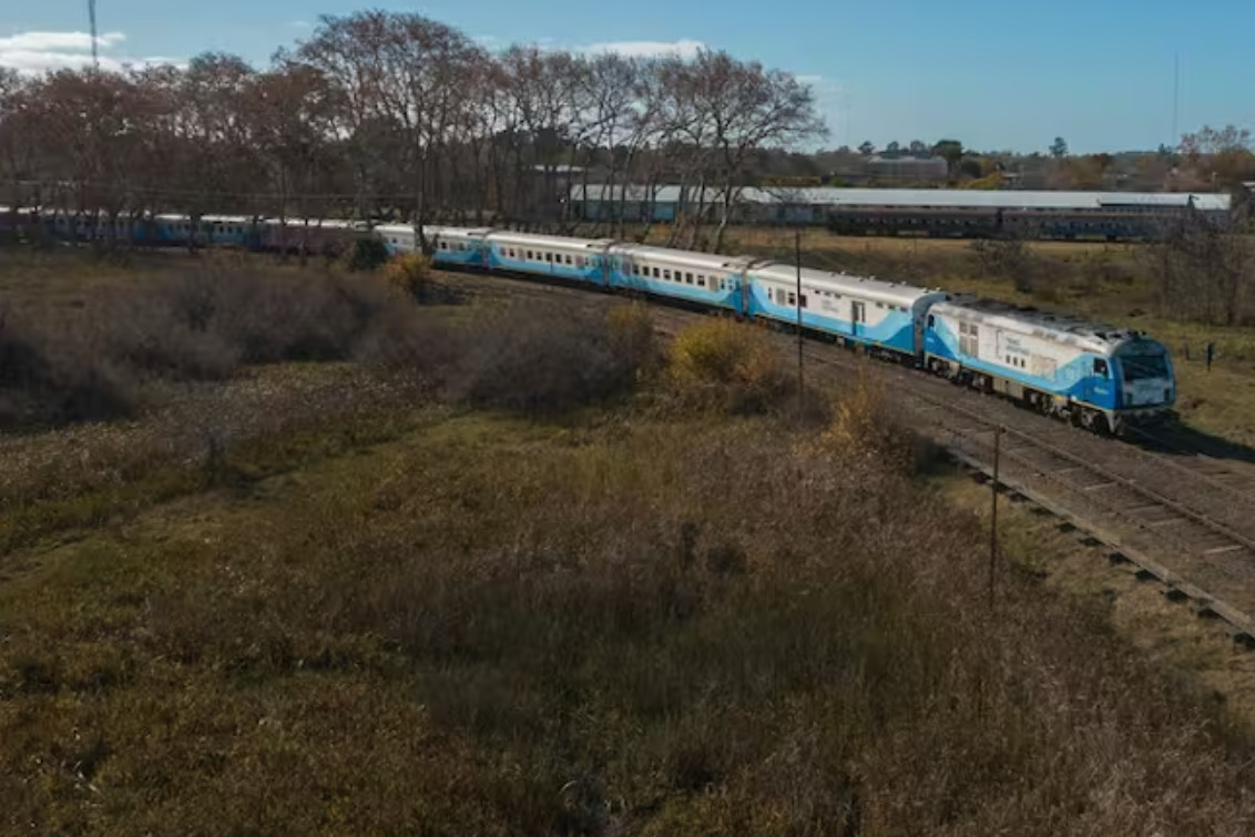 Adiós a un ramal histórico: suspendieron de manera definitiva el tren Buenos Aires-Bahía Blanca