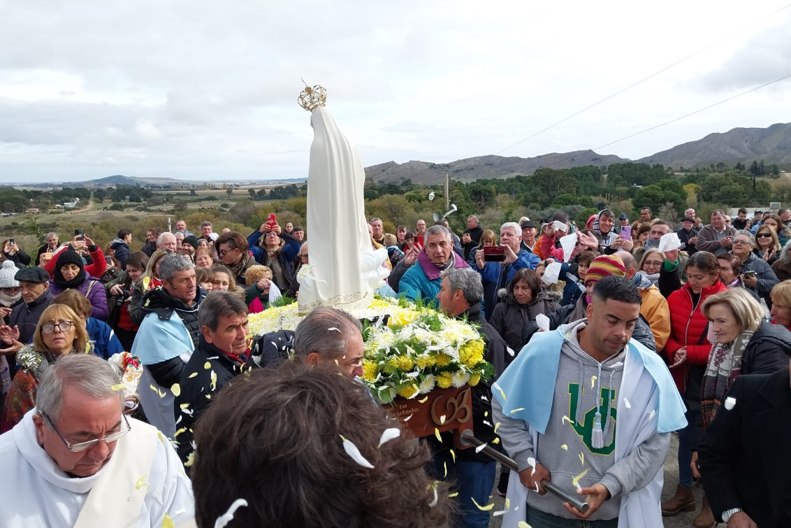  Una multitud participó de la peregrinación al Santuario de Nuestra Señora de Fátima