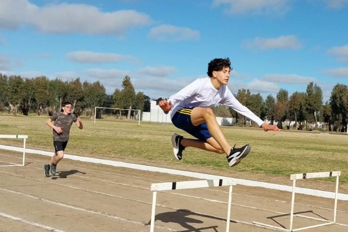   Se disputó la etapa local de atletismo