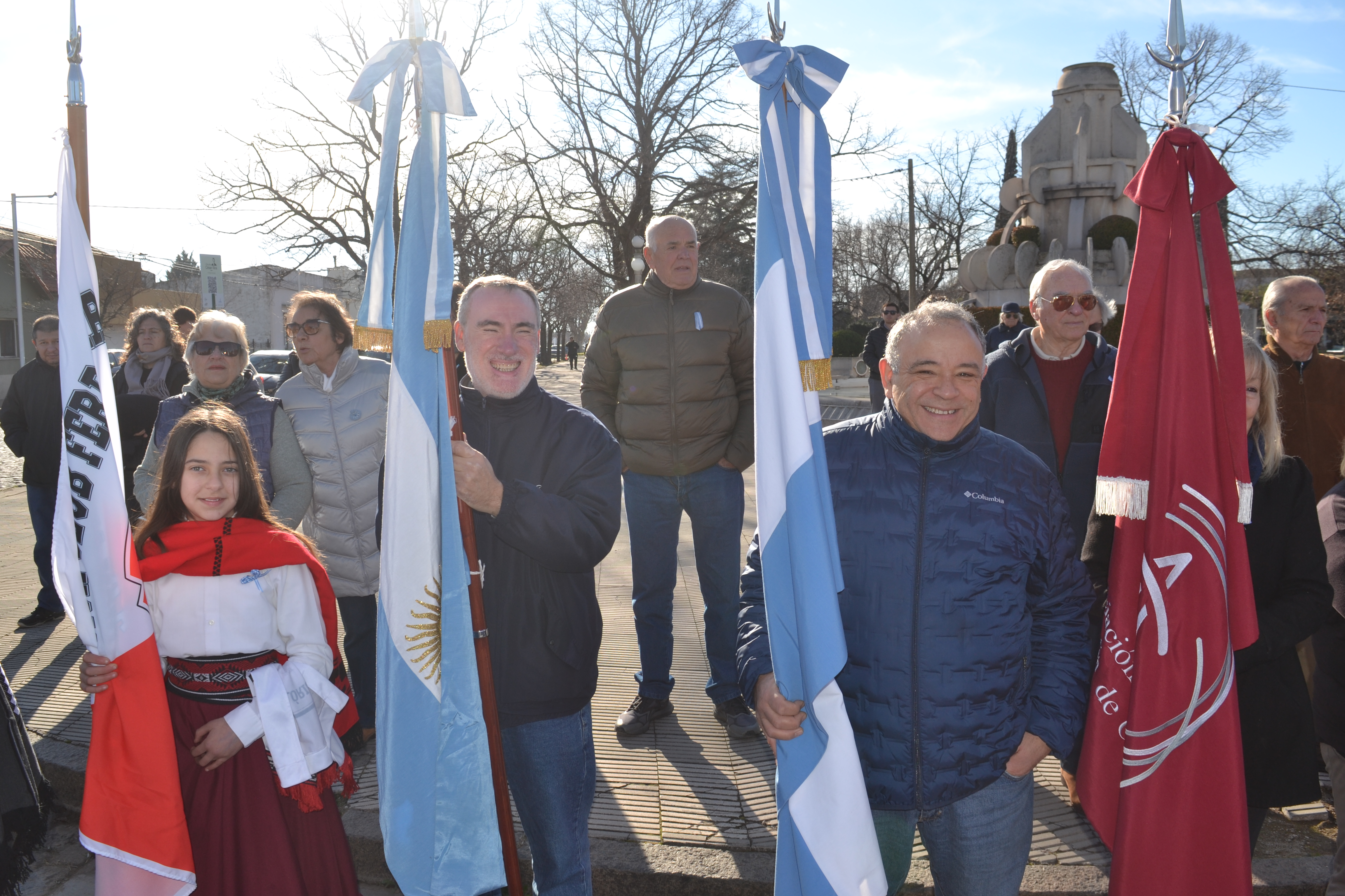 Coronel Pringles conmemoró el 210° Aniversario de la Declaración de la Independencia