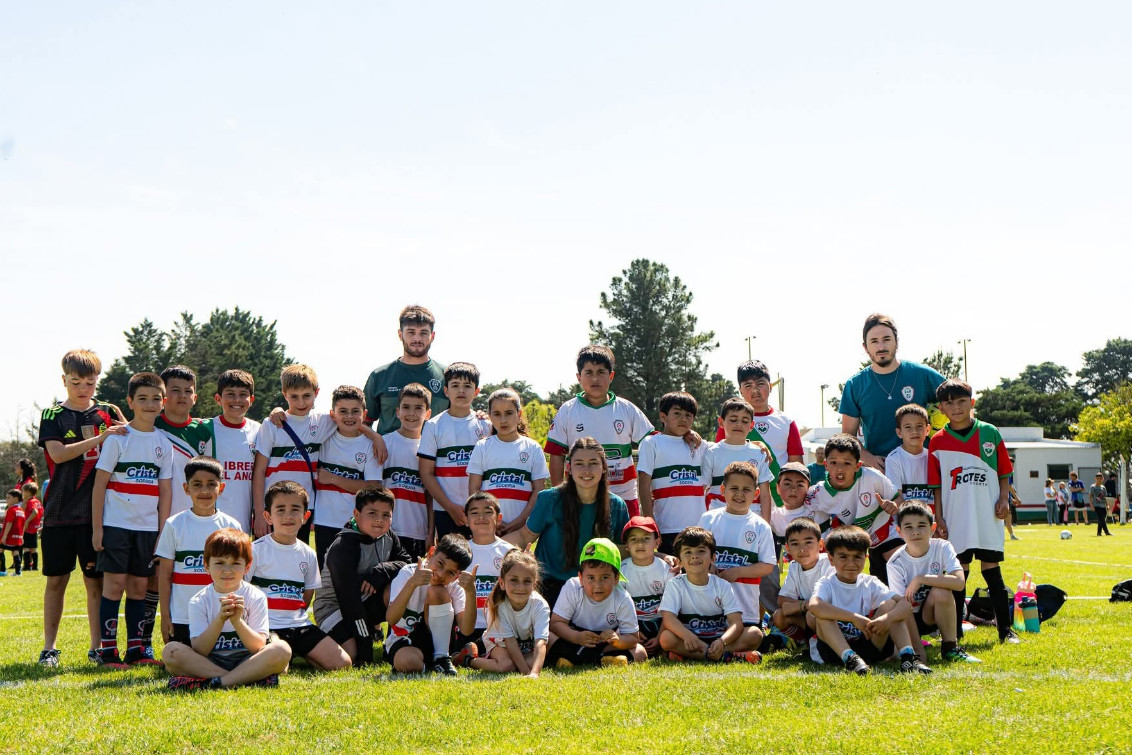 El Club de Pelota fue sede de un gran encuentro infantil de fútbol