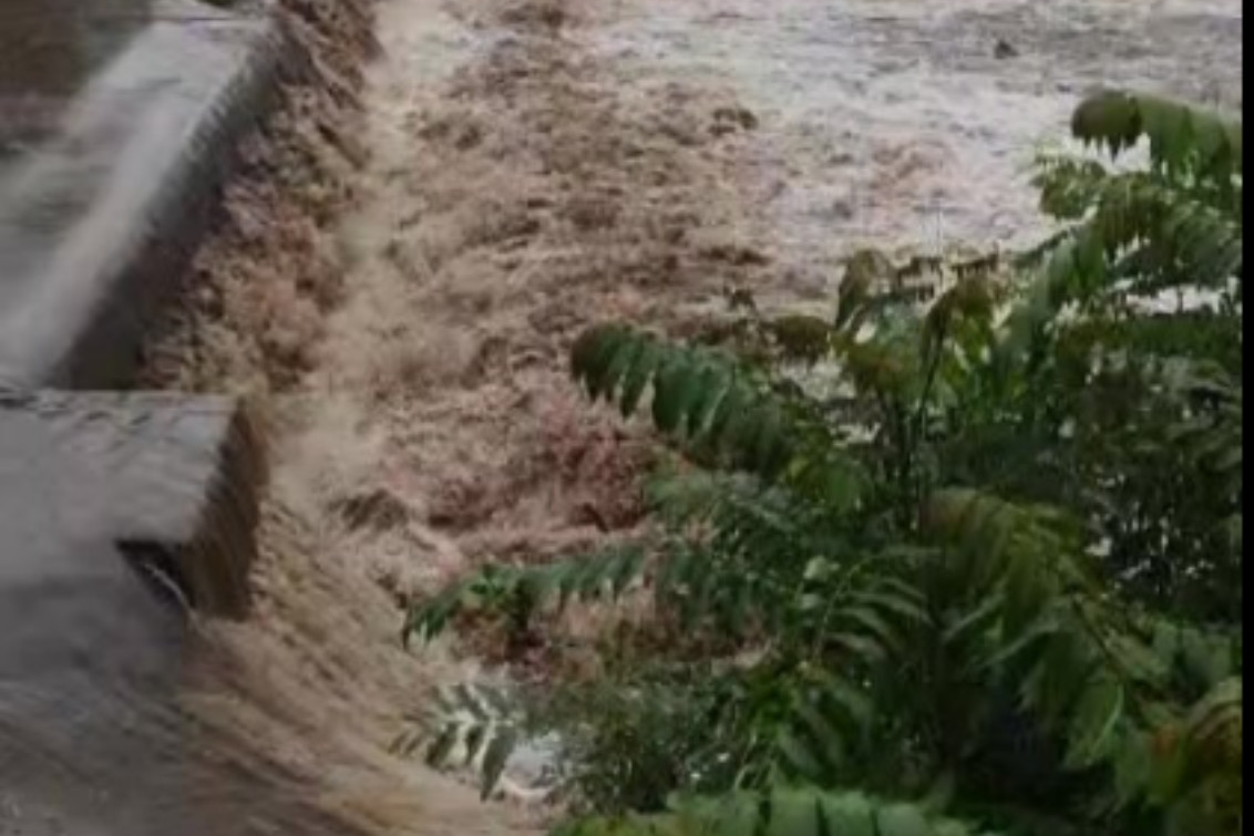  Se registró una importante crecida del Río Sauce Grande y todos sus afluentes en la zona serrana