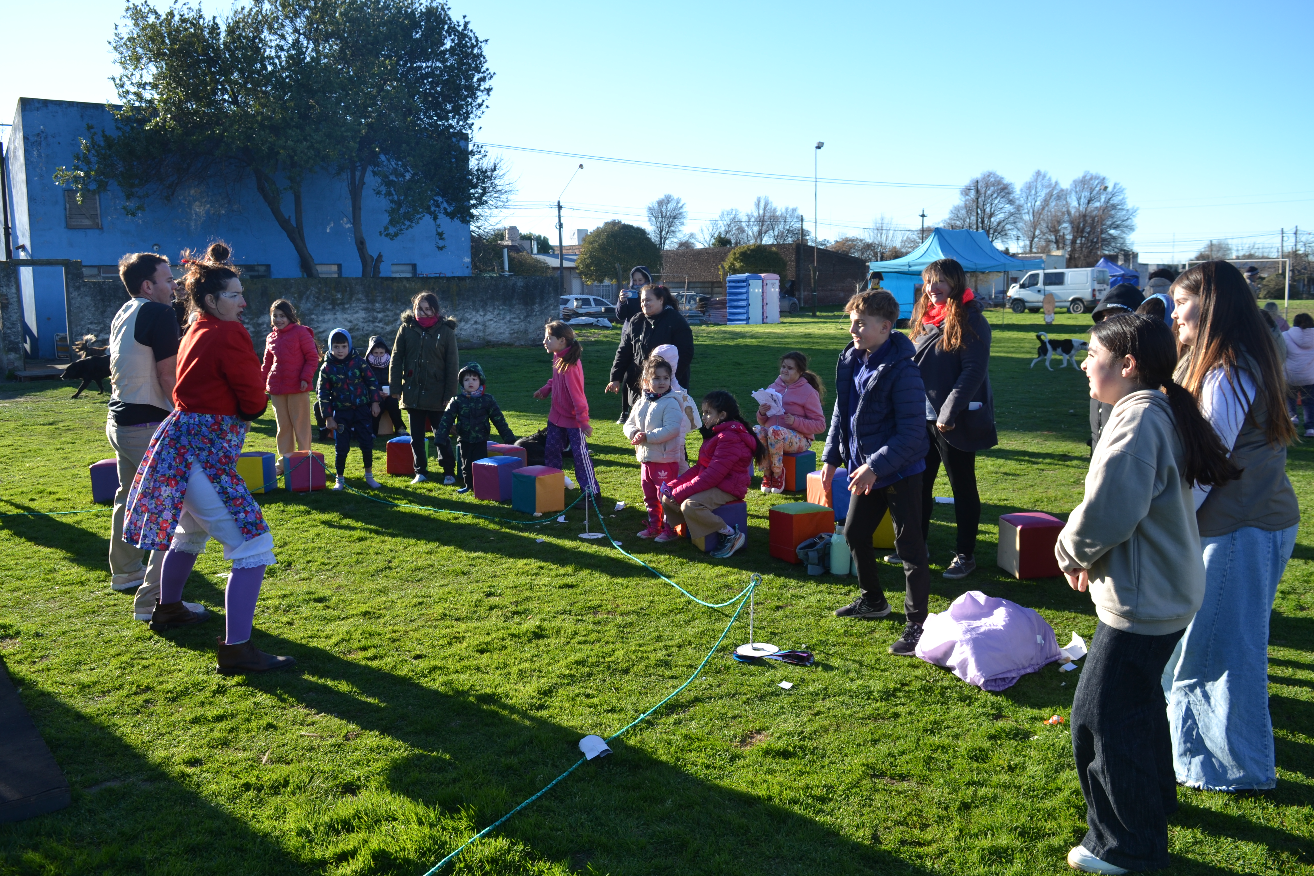 Juegos, historia y diversión: La Kermesse de Zamba pasó por Coronel Pringles