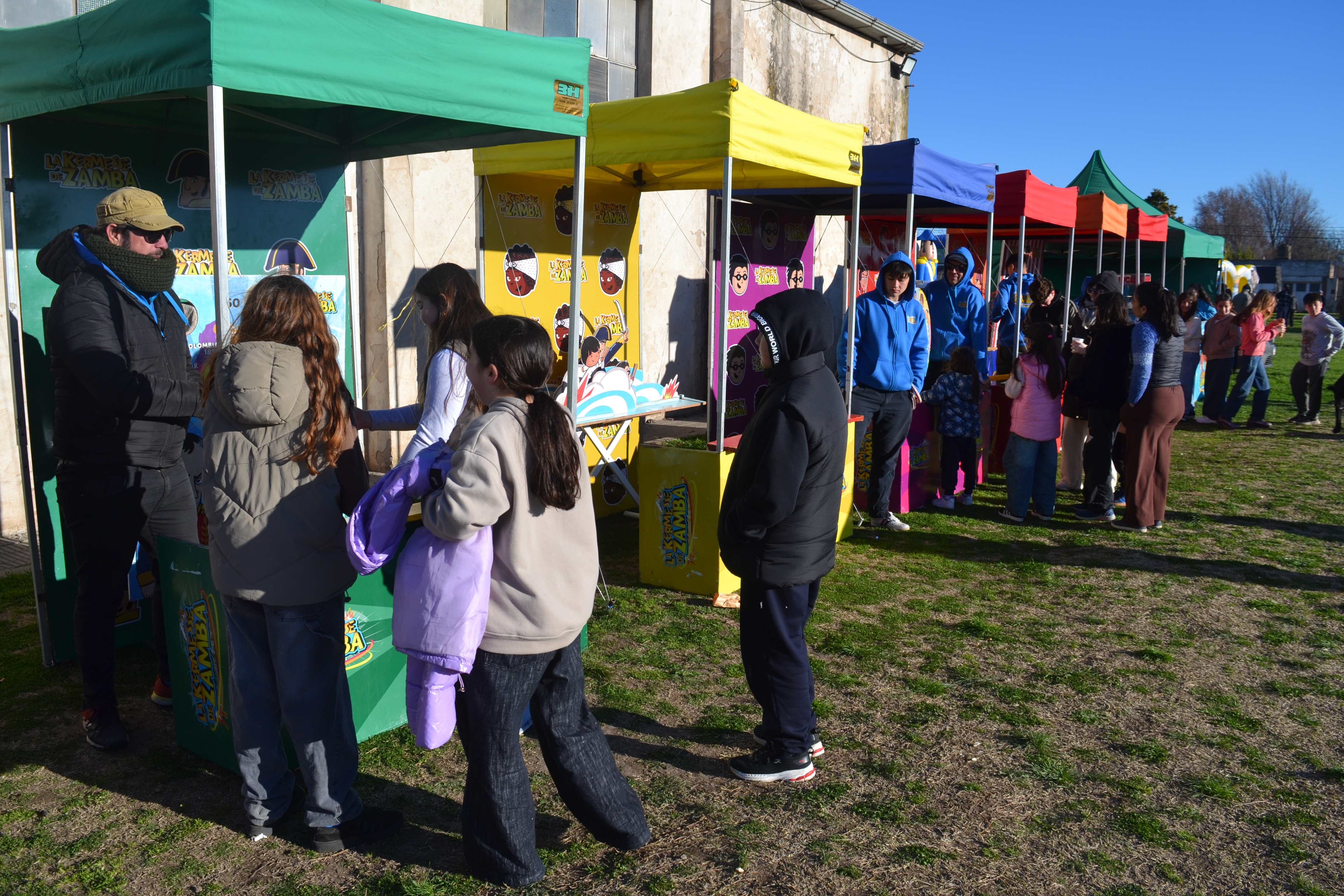 Juegos, historia y diversión: La Kermesse de Zamba pasó por Coronel Pringles